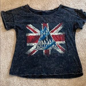Def Leppard Relaxed Fit Tee